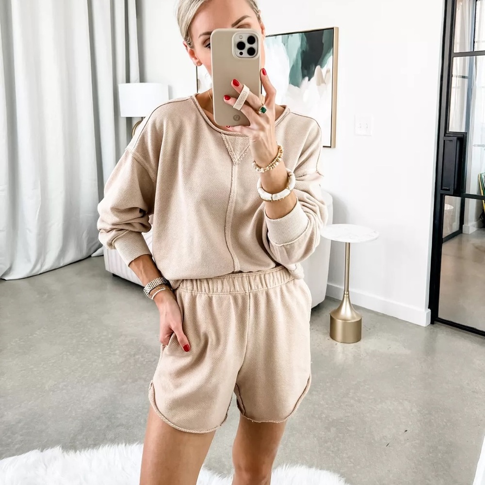 Aerie Beach Party Cropped Crewneck Beige